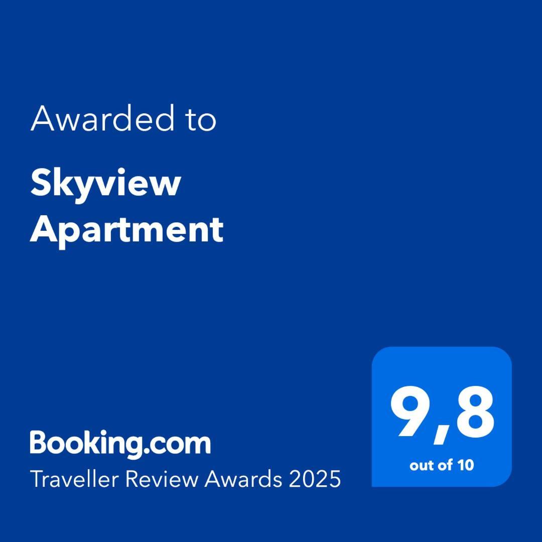 Skyview Apartment- Rooftop Penthouse With Sunset & Sea Views Flic-en-Flacq Exterior foto